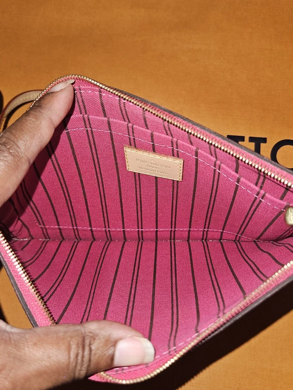 Louis Vuitton classic louis